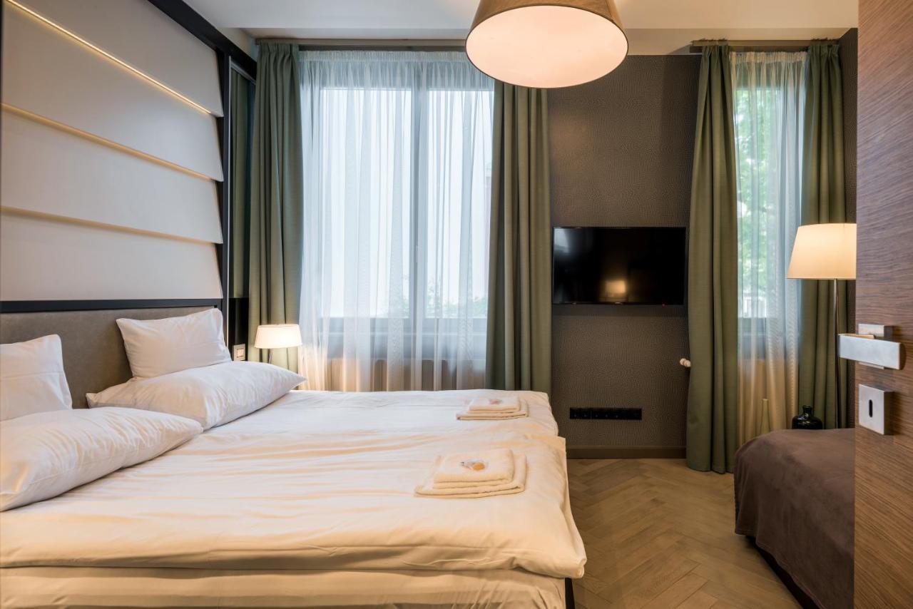 Castle Apartments Будапеща Екстериор снимка