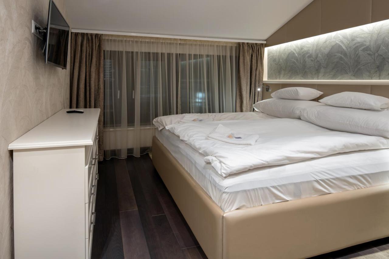 Castle Apartments Будапеща Екстериор снимка